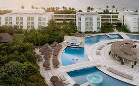 Mexico Grand Sirenis Riviera Maya